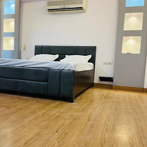 https://the-majestic-residency.top-gurgaonhotels.com